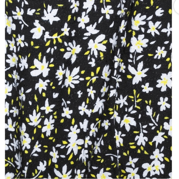 Lightweight floral midi dress new without tags, washed never worn - Picture 3 of 3